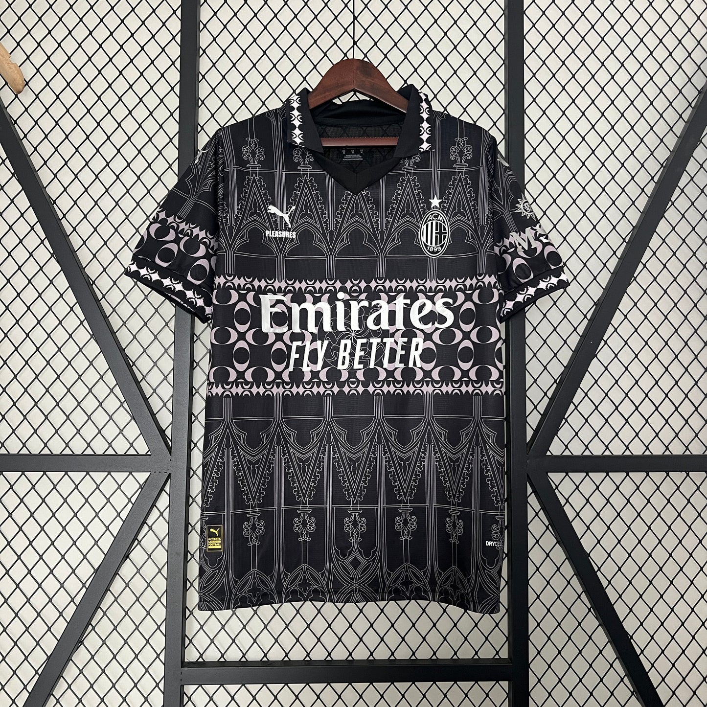 MILÁN NEGRO 23/24 HOMBRES