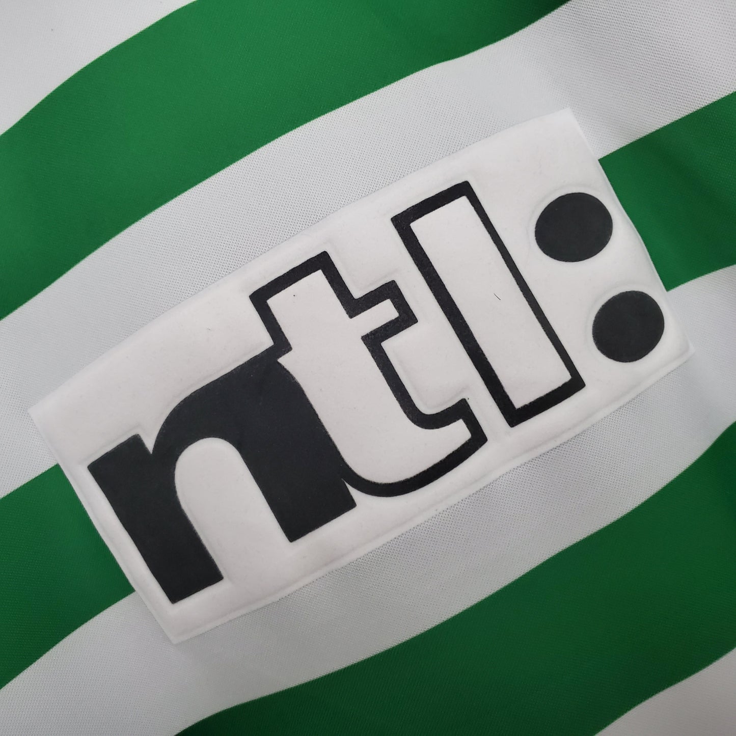 CELTIC I 99/01 HOMBRES (RETRO)