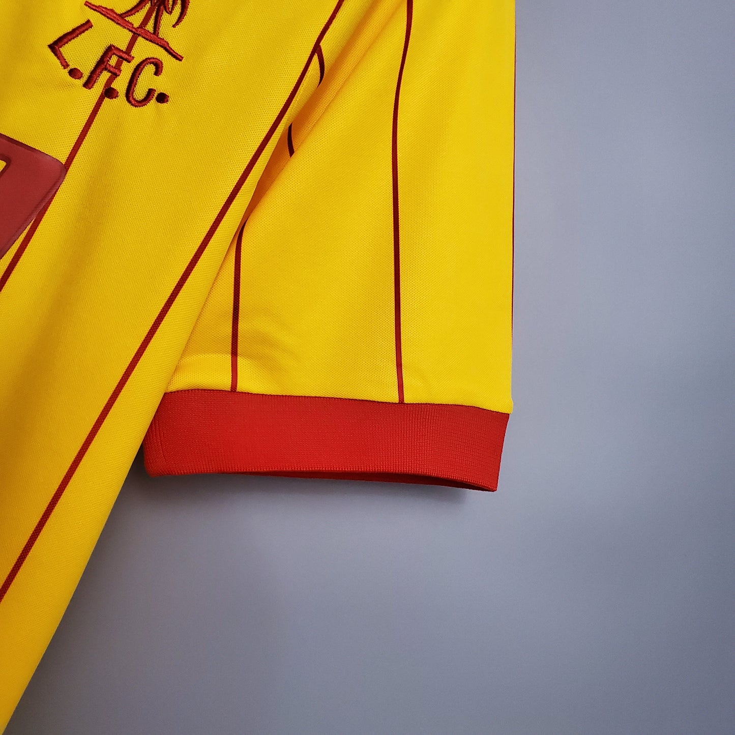 LIVERPOOL II 1984 HOMBRES (RETRO)