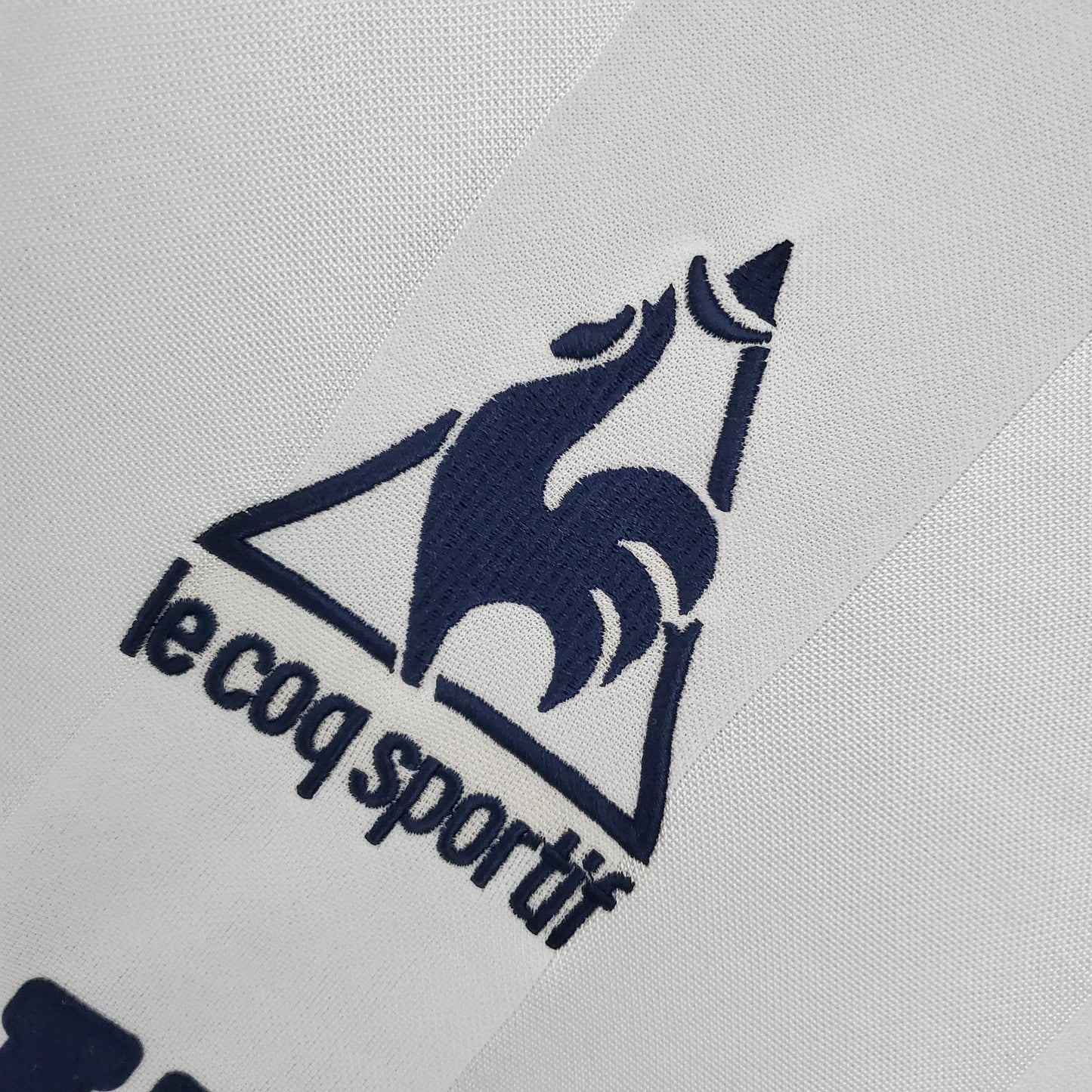 TOTTENHAM l 83/84 HOMBRES (RETRO)