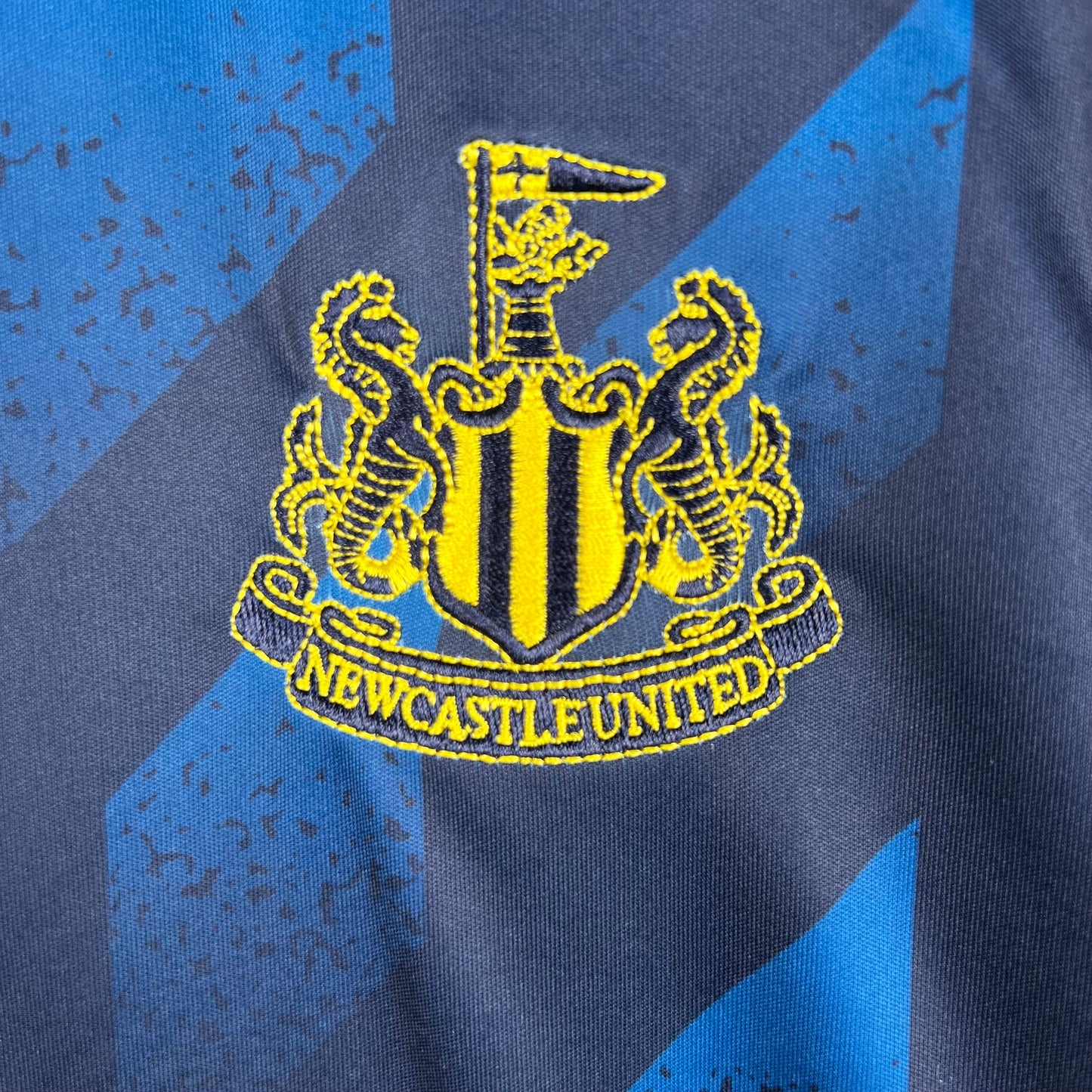 NEWCASTLE IlI 23/24 HOMBRES
