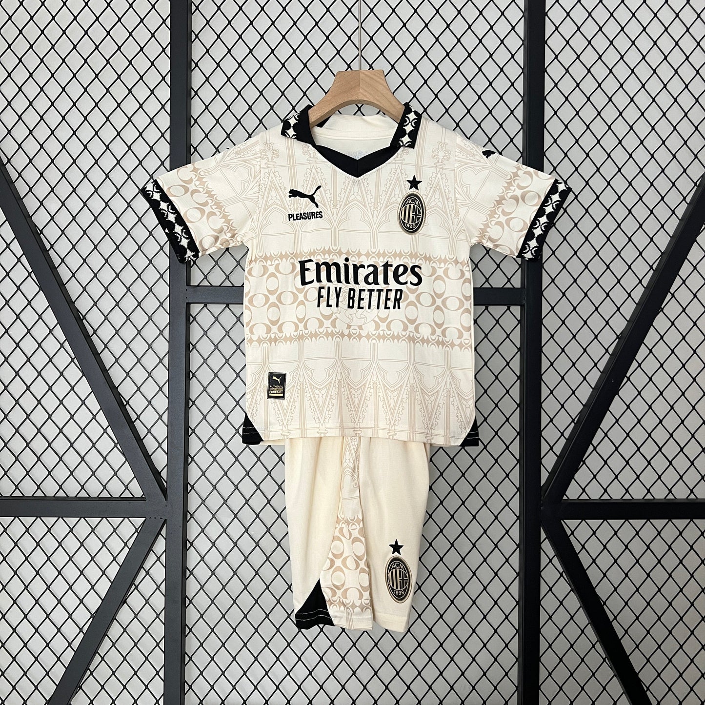 CAMISETA MILÁN BEIGE 24/25 KIT PARA NIÑOS