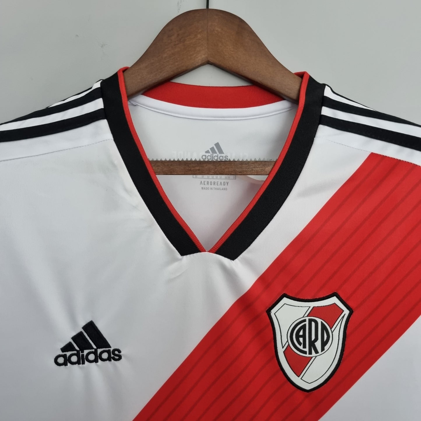 RIVER PLATE I 18/19 HOMBRES (RETRO)