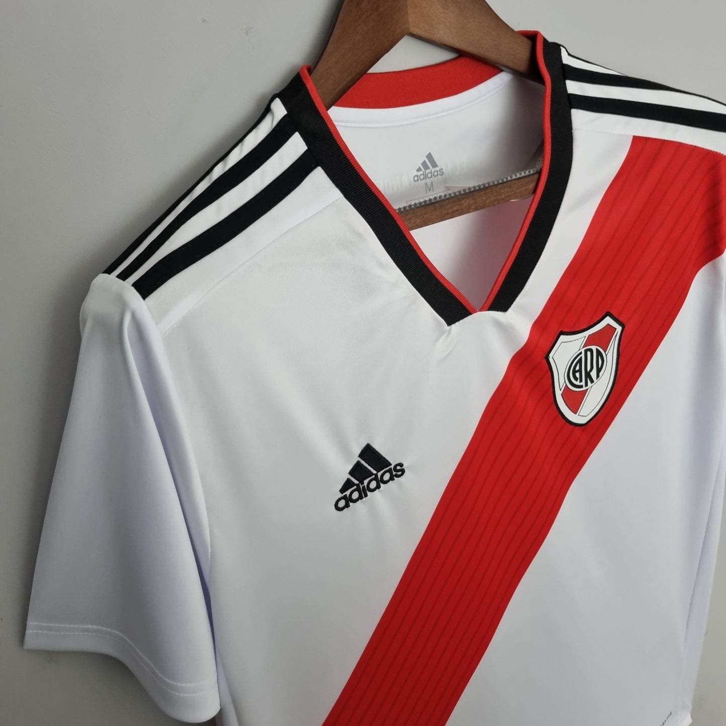 RIVER PLATE I 18/19 HOMBRES (RETRO)