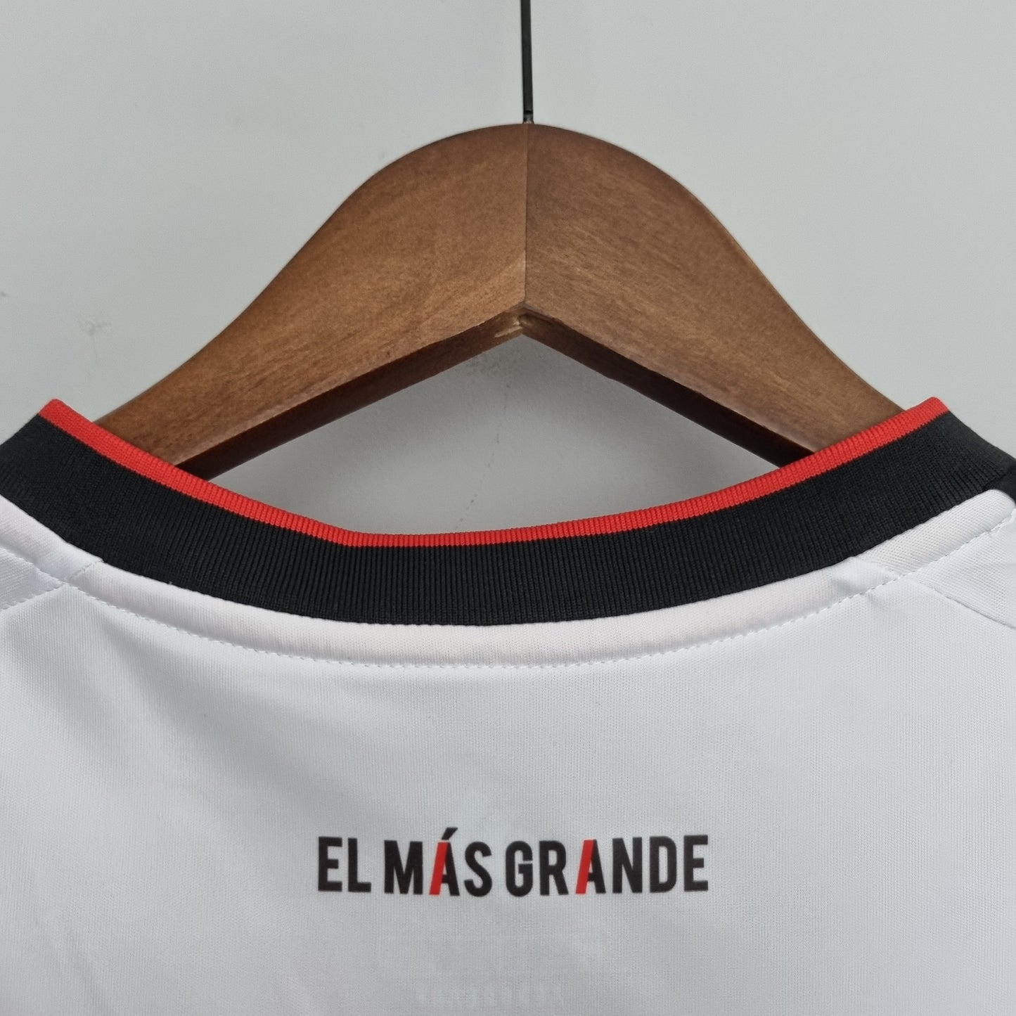 RIVER PLATE I 18/19 HOMBRES (RETRO)
