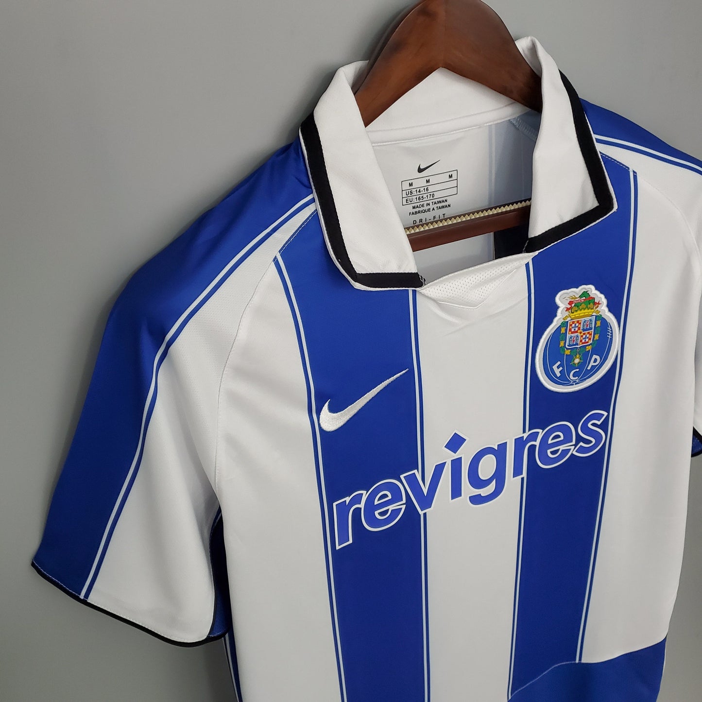 PORTO I 03/04 (RETRO)