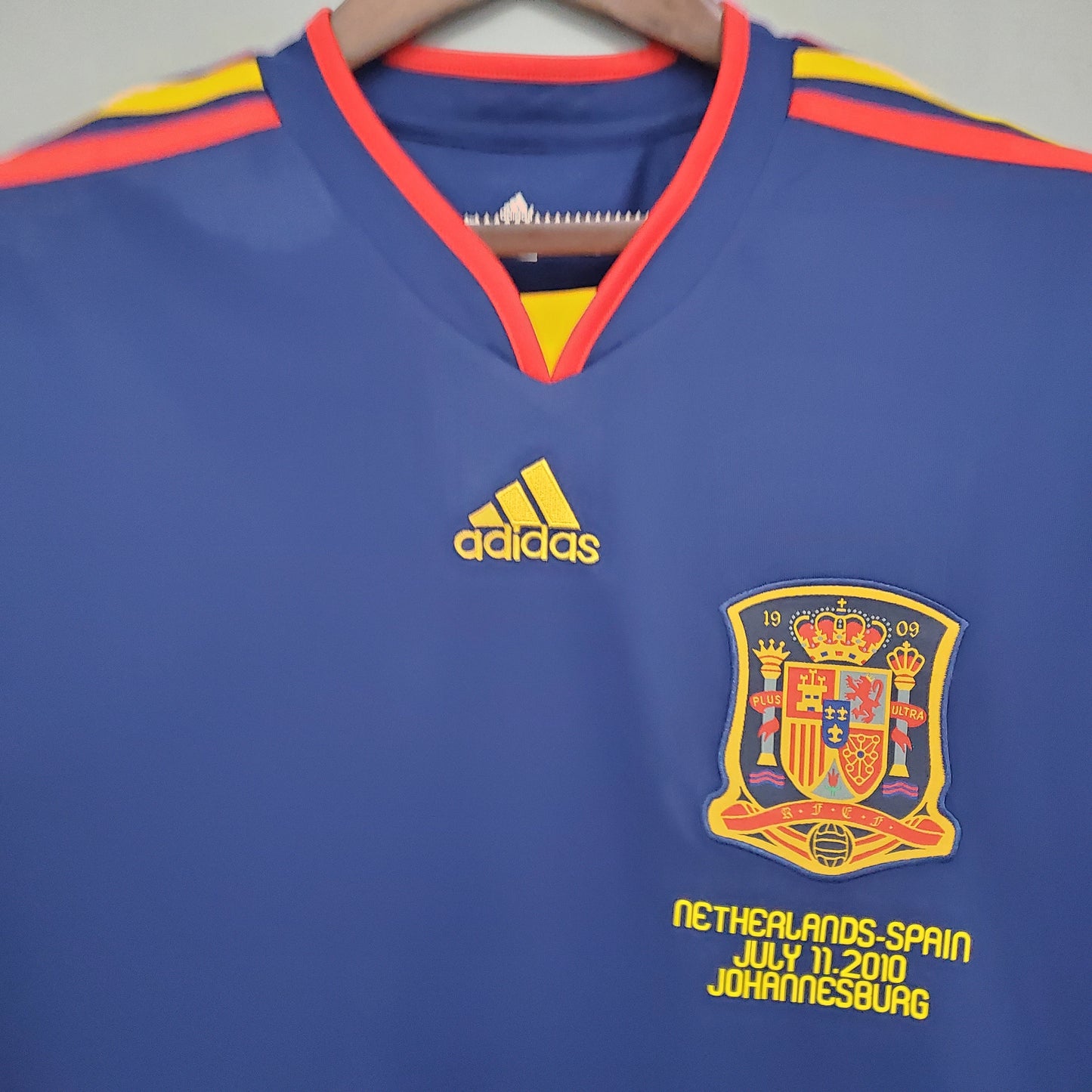 ESPAÑA MUNDIAL I 2010 HOMBRES (RETRO)