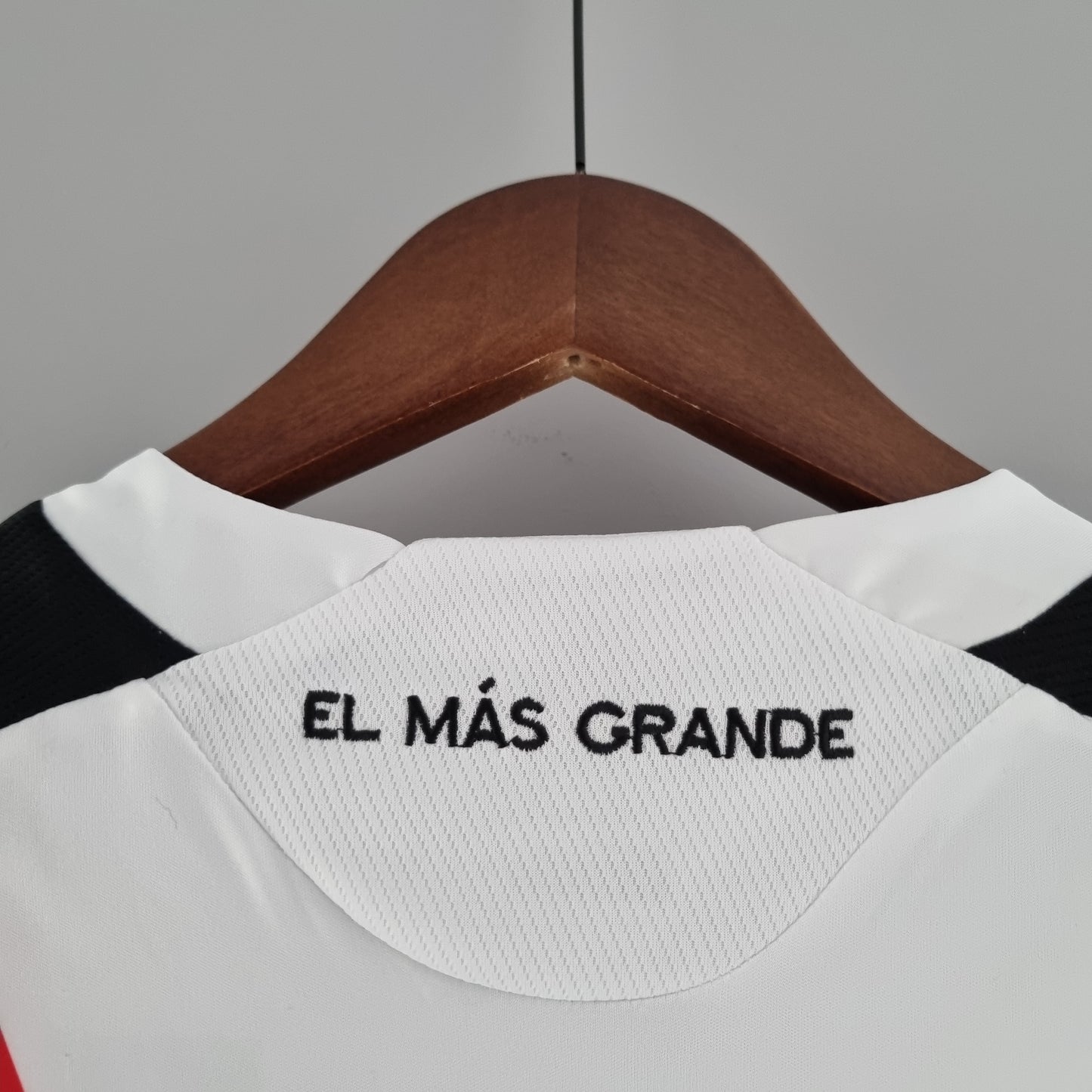 RIVER PLATE I 09/10 HOMBRES (RETRO) MANGA LARGA
