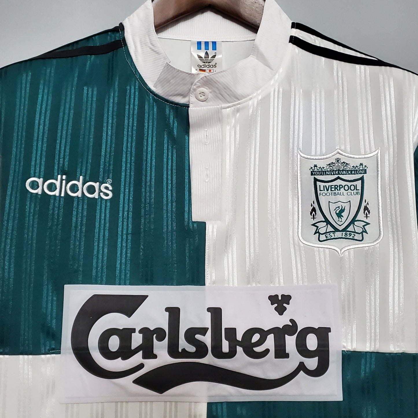 LIVERPOOL I 95/96 HOMBRES (RETRO)