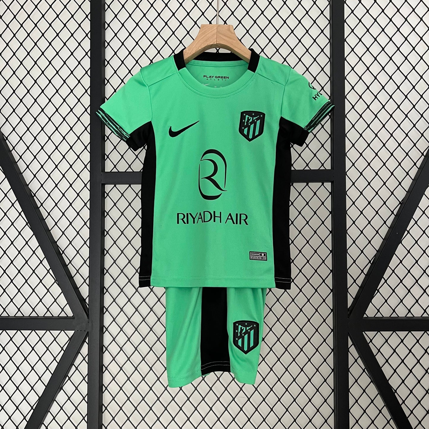 ATLÉTICO DE MADRID III 23/24 KIT PARA NIÑOS