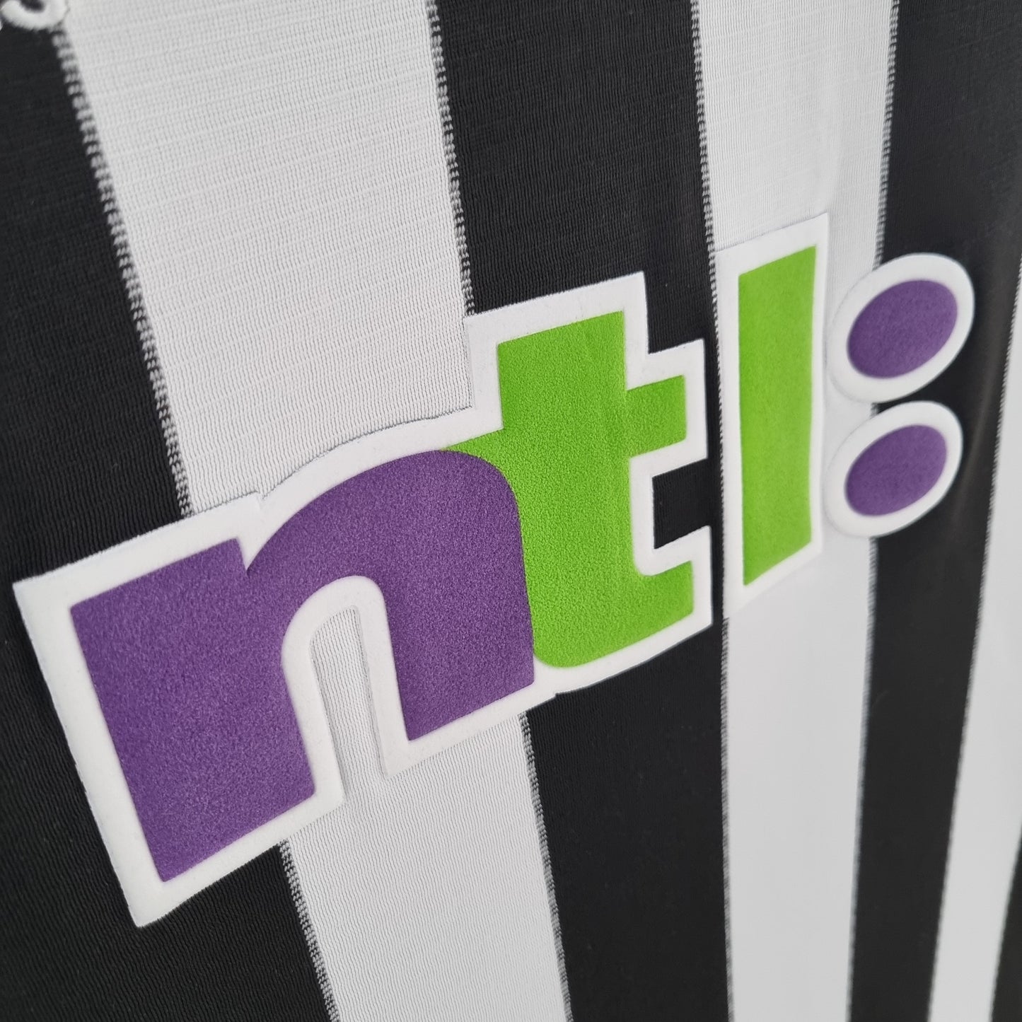 NEWCASTLE l 00/01 HOMBRES (RETRO)