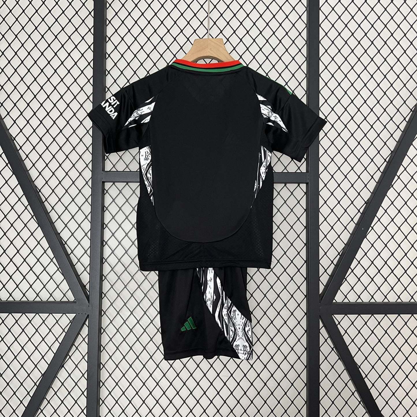 ARSENAL II 24/25 KIT PARA NIÑOS