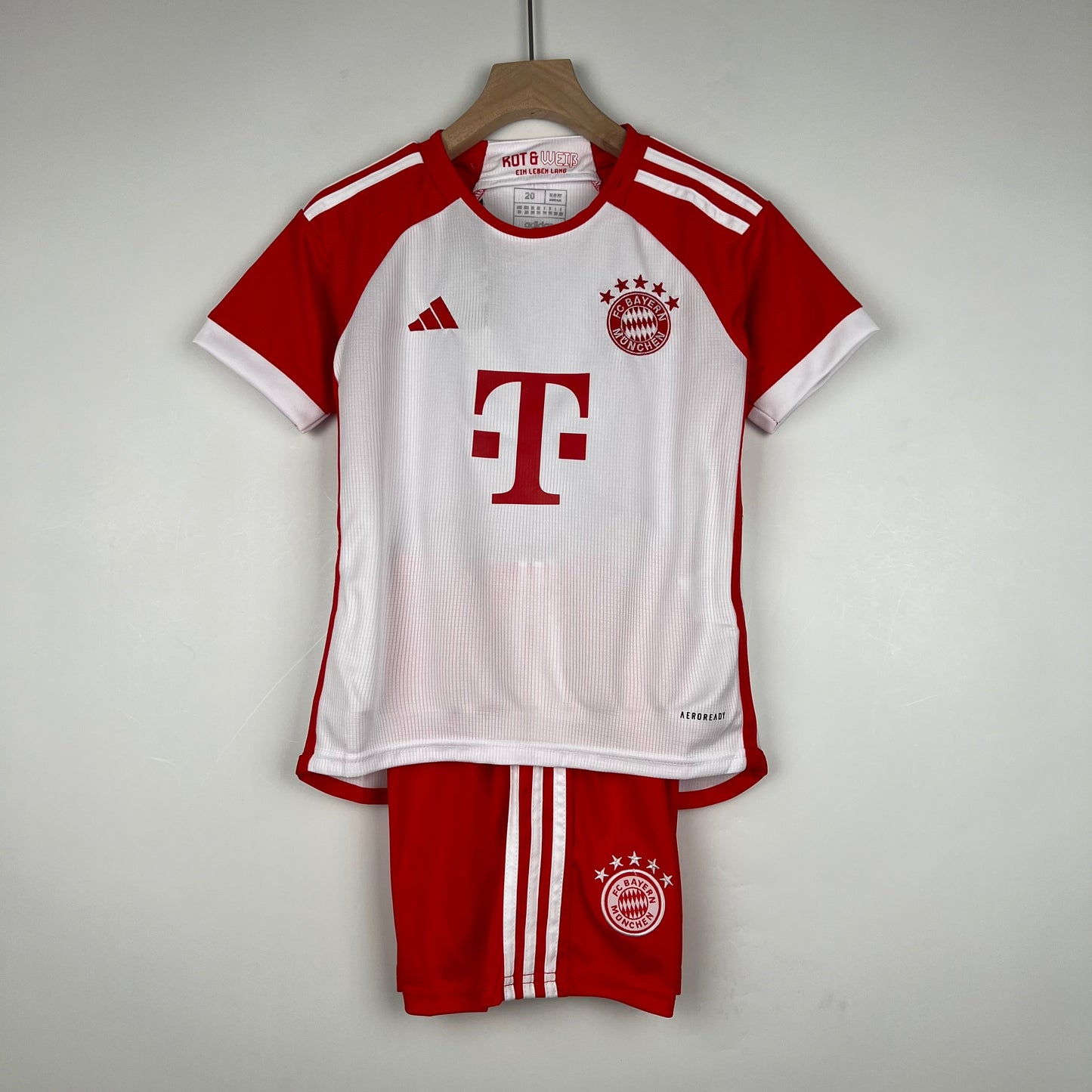BAYERN MÚNICH I 23/24 KIT PARA NIÑOS