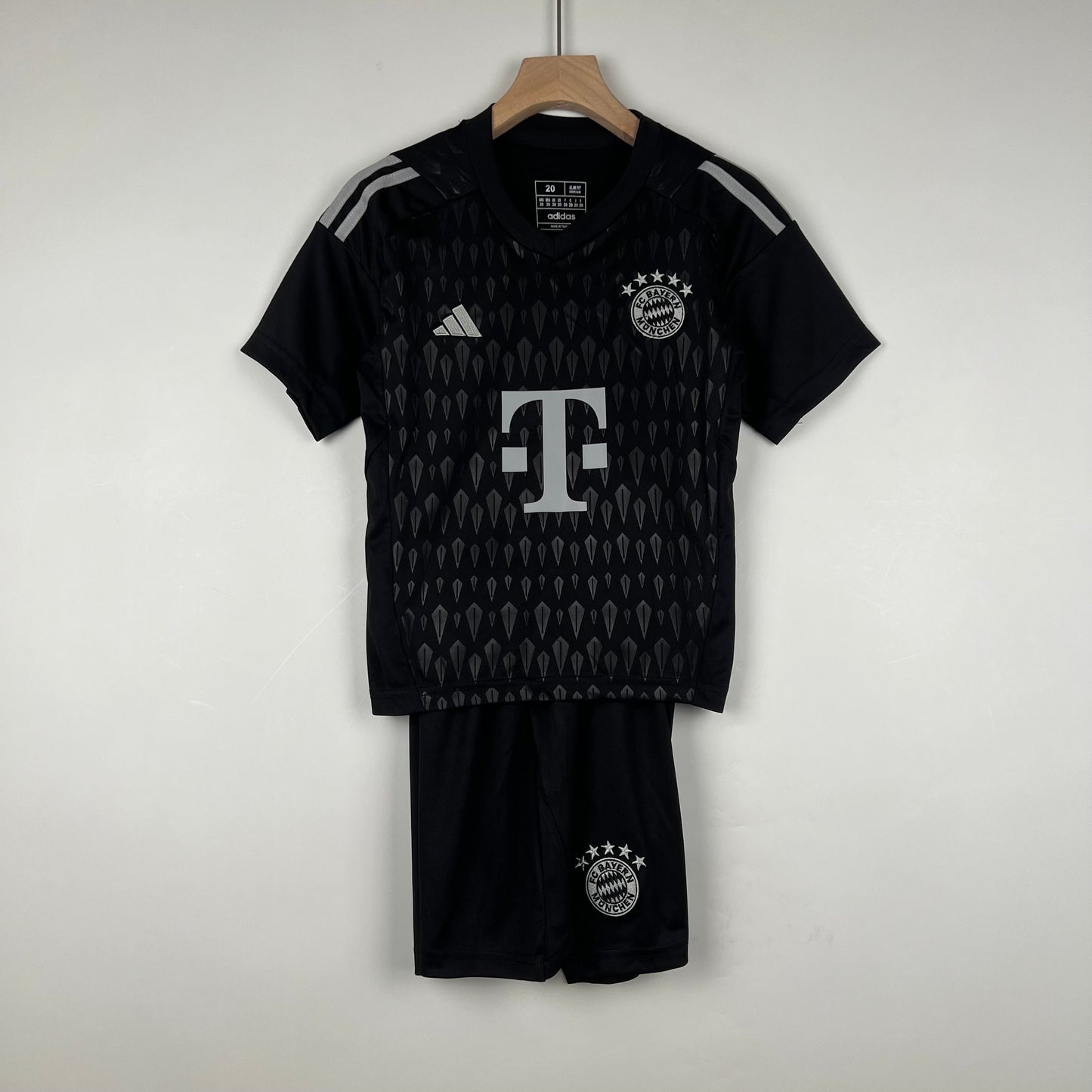 BAYERN MÚNICH II 23/24 KIT PARA NIÑOS