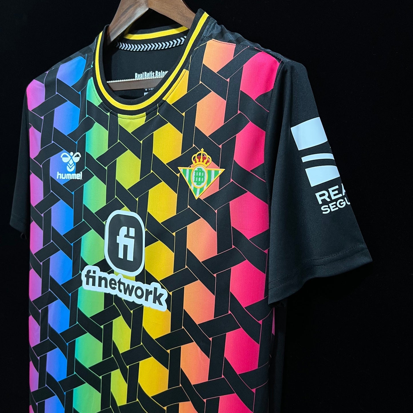REAL BETIS VERSION ESPECIAL III 23/24 HOMBRES