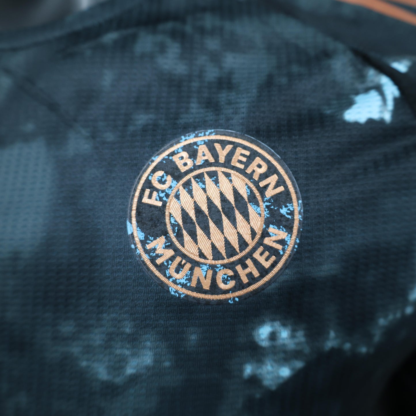 BAYERN MÚNICH II 24/25 HOMBRES (VERSIÓN DEL JUGADOR)