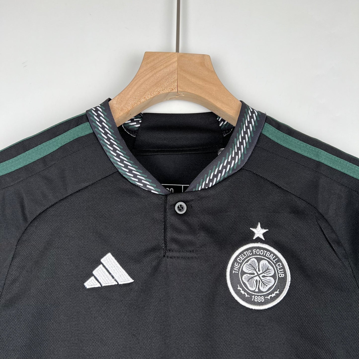 CELTIC II 23/24 KIT PARA NIÑOS