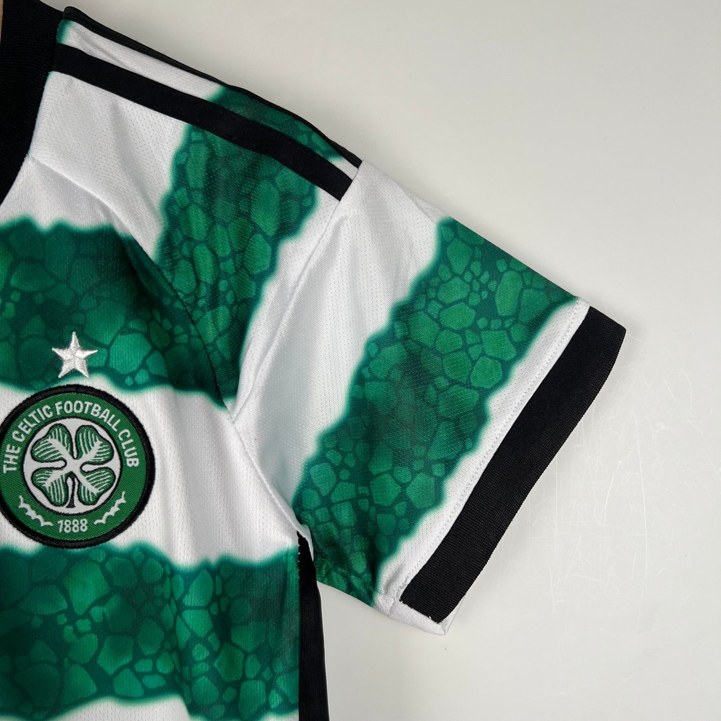 CELTIC I 23/24 KIT PARA NIÑOS