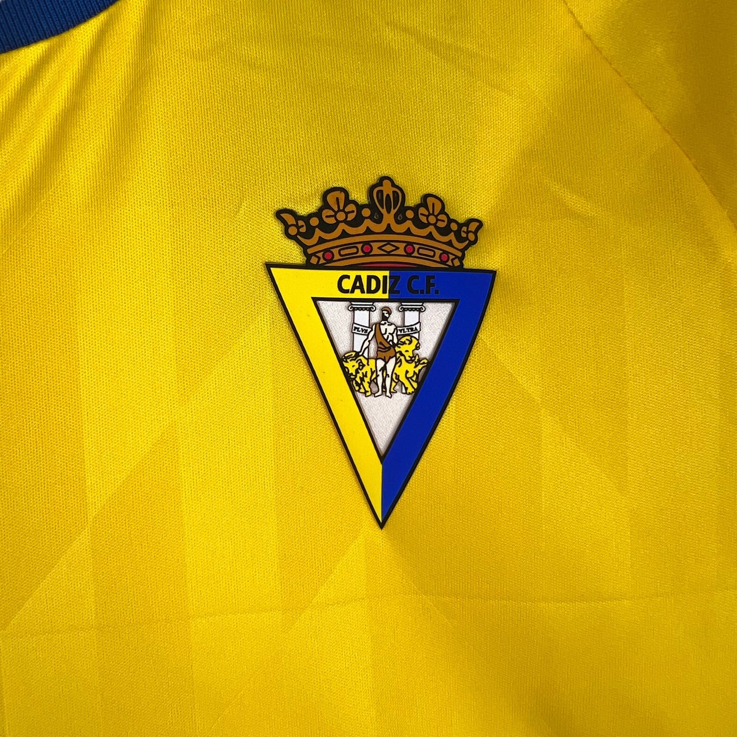 CADIZ I 23/24 KIT PARA NIÑOS