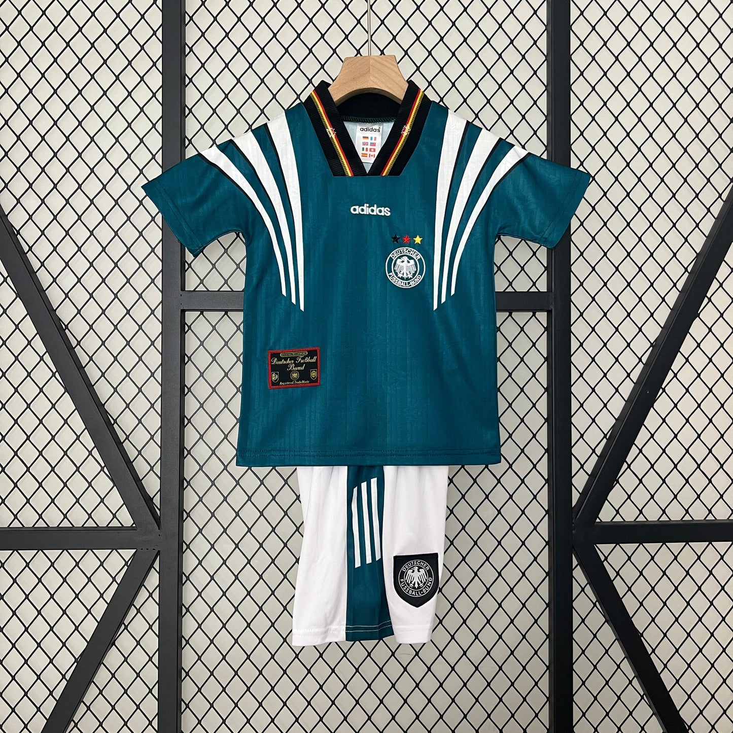 CAMISETA ALEMANIA I 1996 KIT PARA NIÑOS (RETRO)