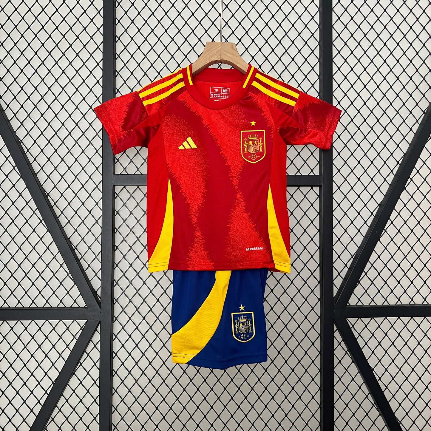 CAMISETA ESPAÑA I EURO 2024/2025/2026 KIT PARA NIÑOS