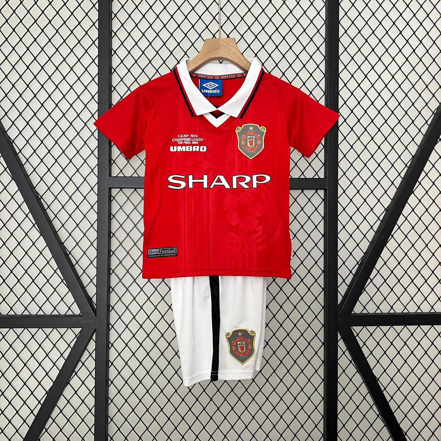 CAMISETA MANCHESTER UNITED I 99/00 KIT PARA NIÑOS (RETRO)