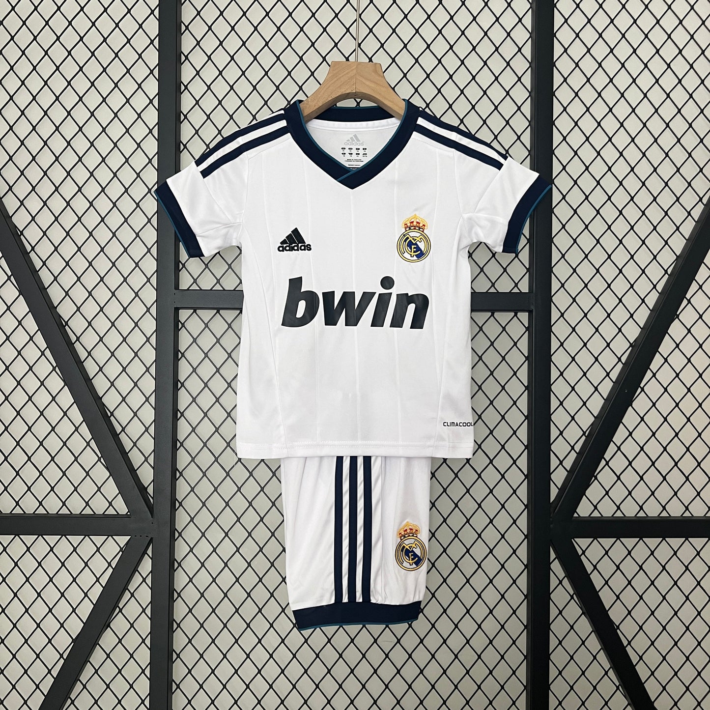 CAMISETA REAL MADRID I 12/13 KIT PARA NIÑOS (RETRO)