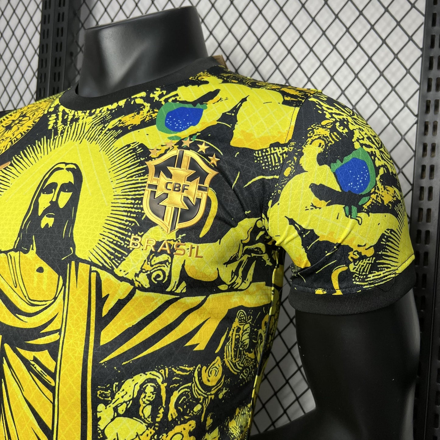 CAMISETA BRASIL EDICIÓN ESPECIAL JESÚS CRISTO 2024/2025/2026 HOMBRES (VERSIÓN DEL JUGADOR) - AMARILLO