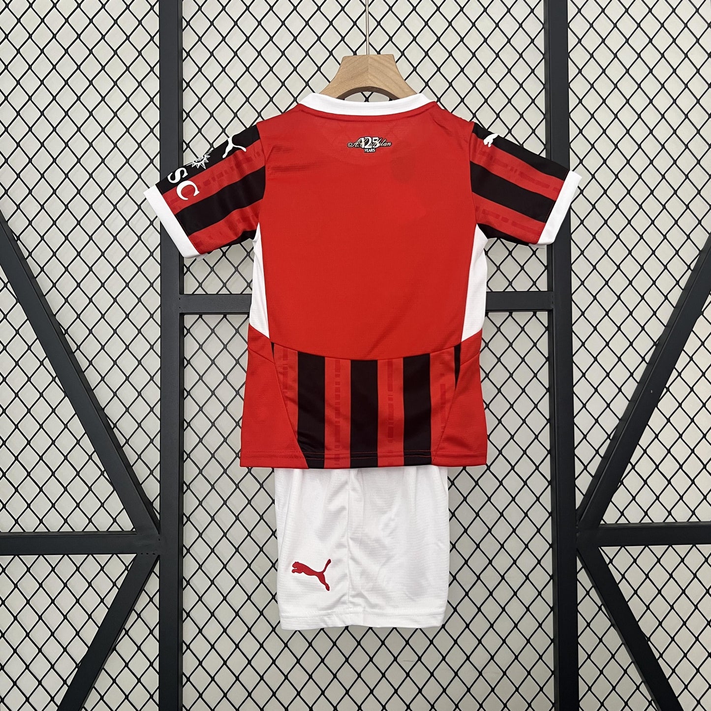 CAMISETA MILÁN I 24/25 KIT PARA NIÑOS