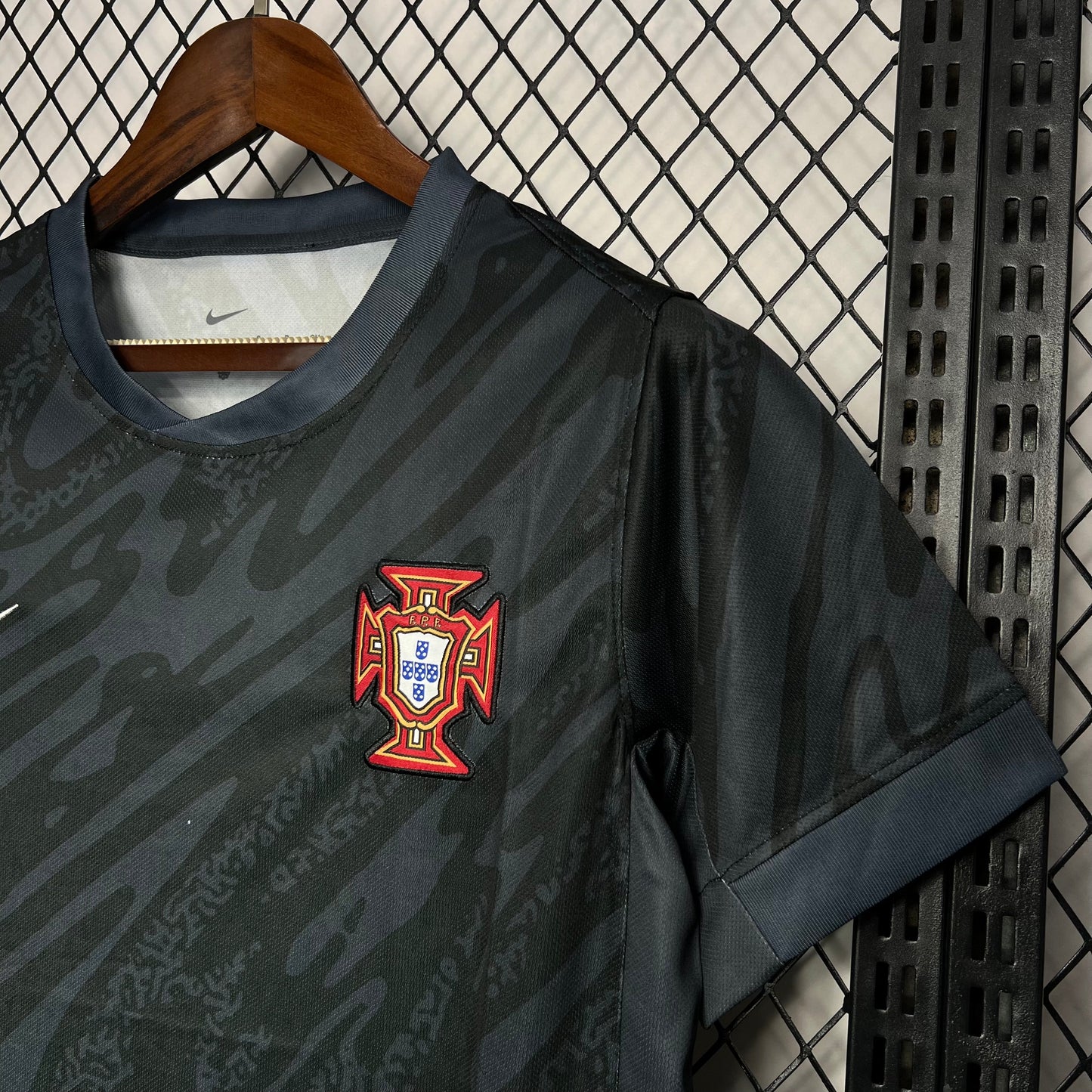 CAMISETA PORTUGAL PORTERO I EURO 2024/2025/2026 HOMBRES