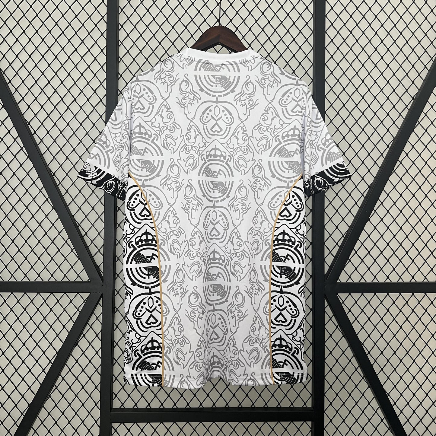 CAMISETA REAL MADRID EDICIÓN ESPECIAL LIMITADO II 24/25 HOMBRES