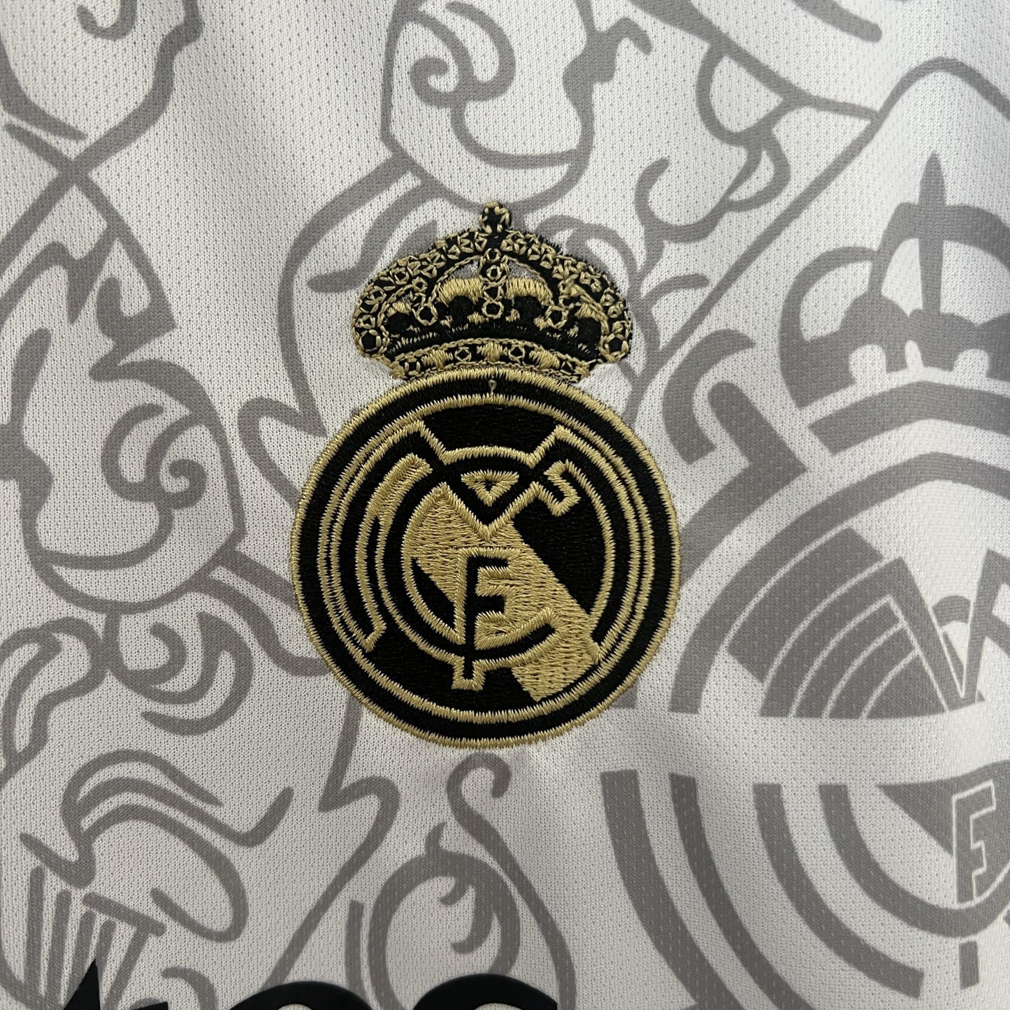 CAMISETA REAL MADRID EDICIÓN ESPECIAL LIMITADO II 24/25 HOMBRES