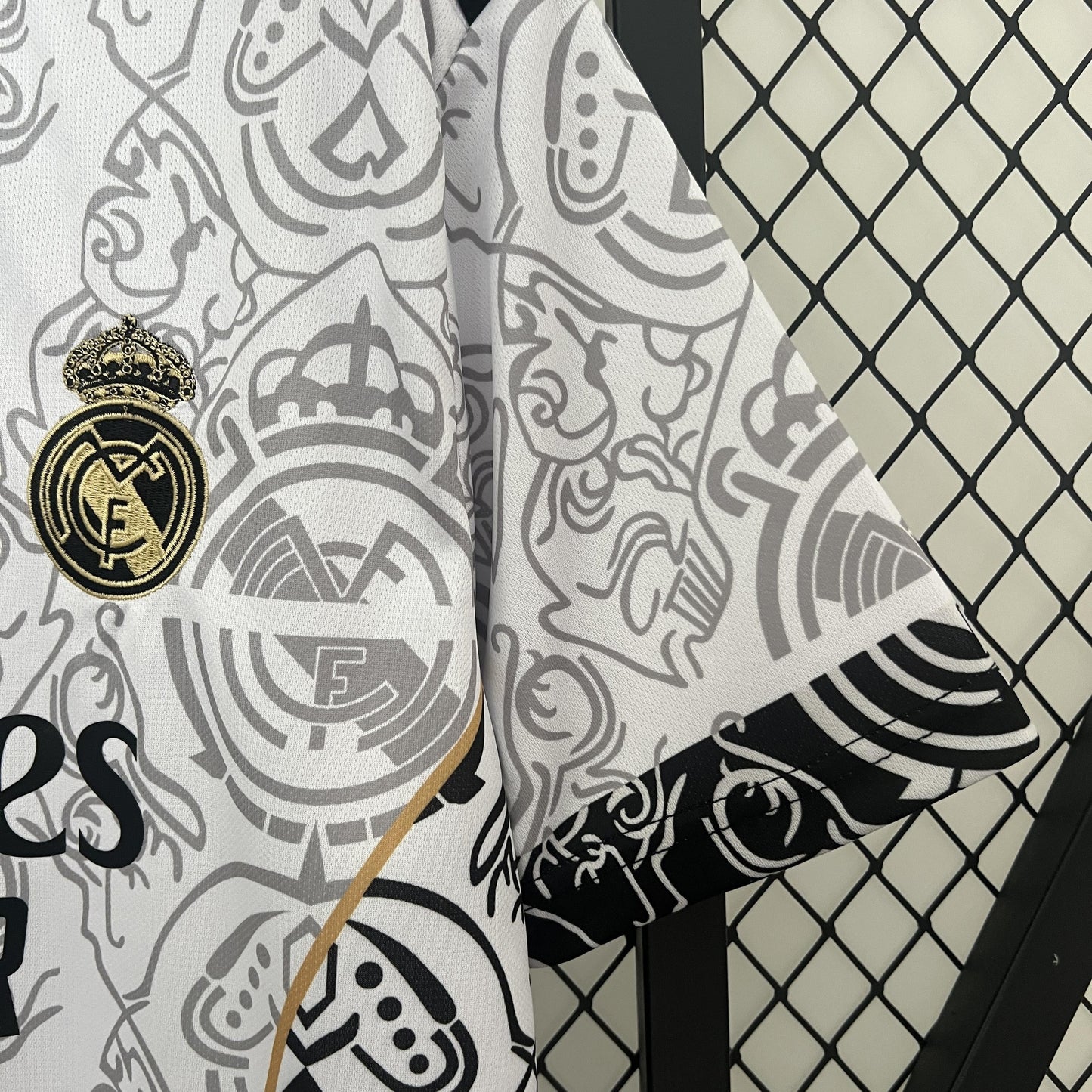 CAMISETA REAL MADRID EDICIÓN ESPECIAL LIMITADO II 24/25 HOMBRES