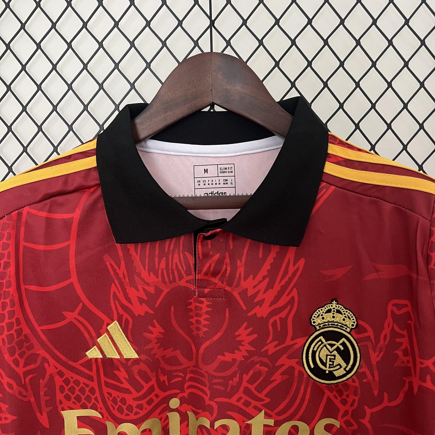 CAMISETA REAL MADRID EDICIÓN ESPECIAL LIMITADO IV 24/25 HOMBRES