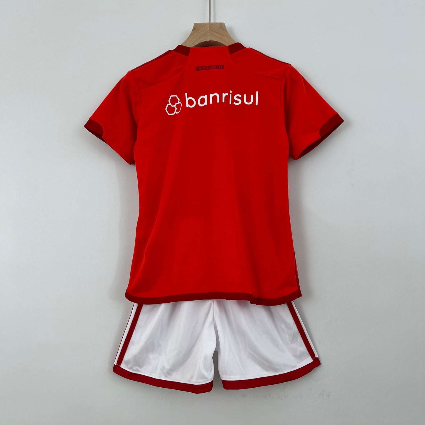 INTERNACIONAL I 23/24 KIT PARA NIÑOS