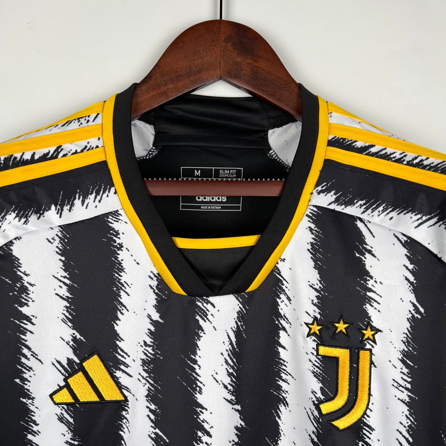 JUVENTUS I 23/24 HOMBRES