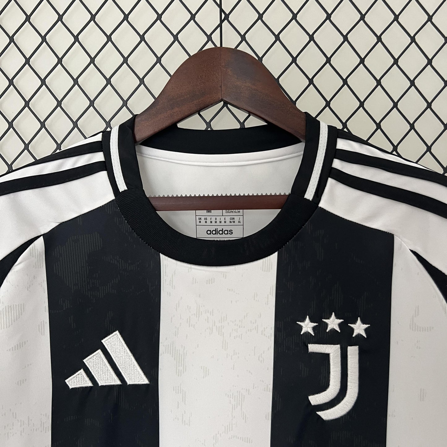 JUVENTUS I 24/25 HOMBRES