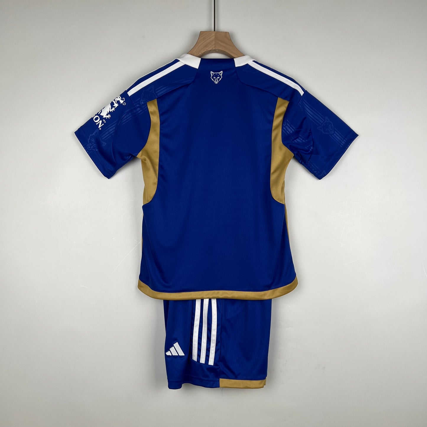LEICESTER I 23/24 KIT PARA NIÑOS