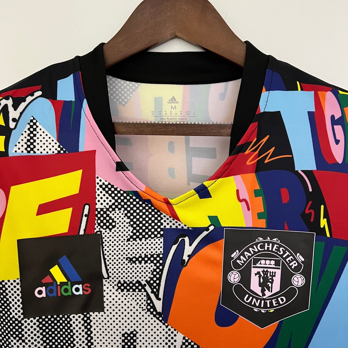 MANCHESTER UNITED EDICIÓN ESPECIAL V 23/24 HOMBRES