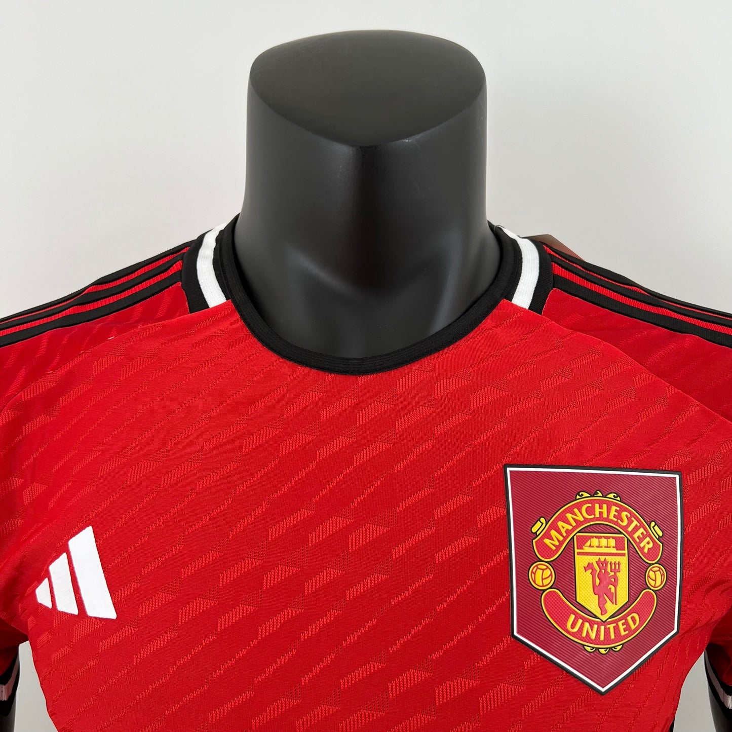 MANCHESTER UNITED I 23/24 HOMBRES (VERSIÓN DEL JUGADOR)