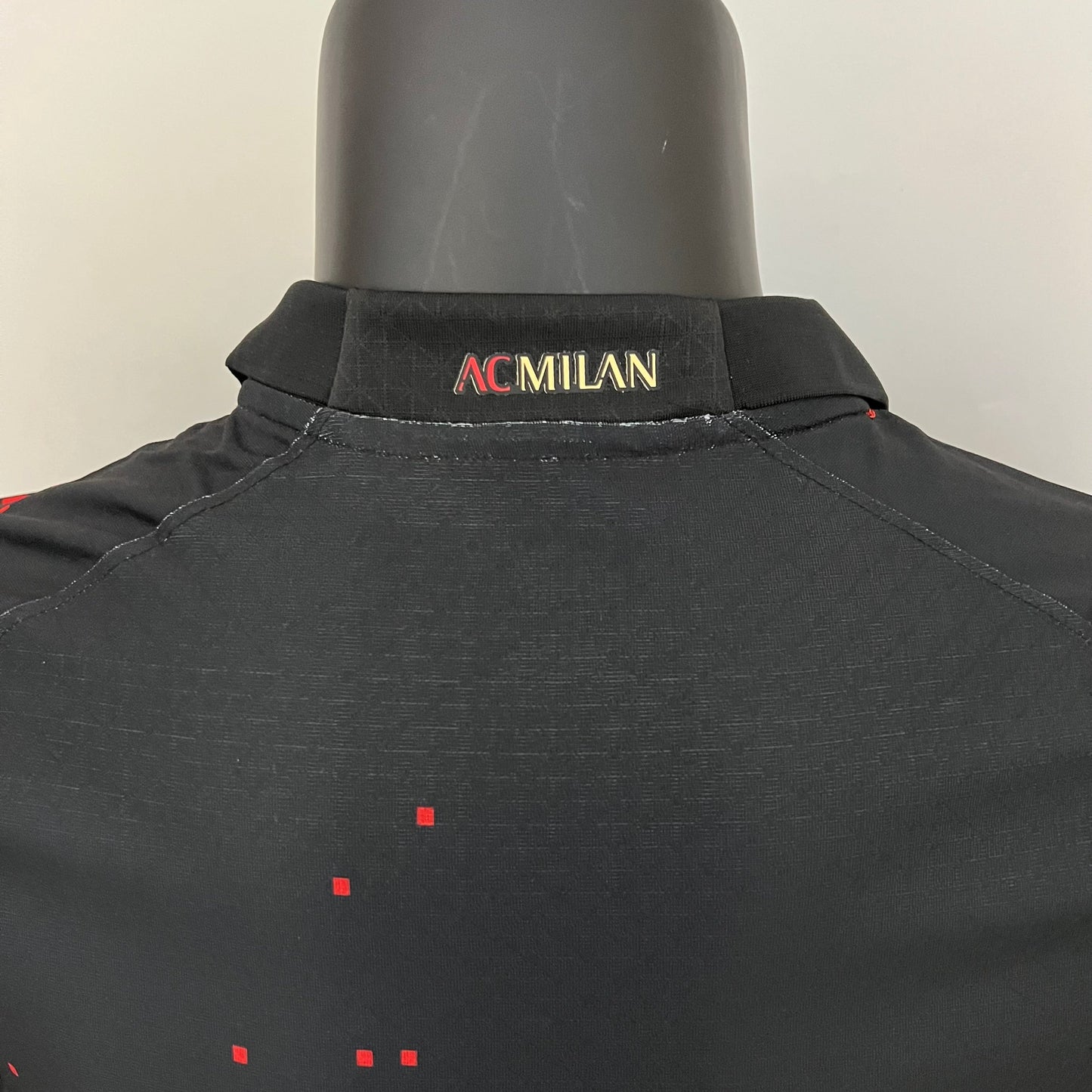 MILÁN IV 23/24 HOMBRES (VERSIÓN DEL JUGADOR)
