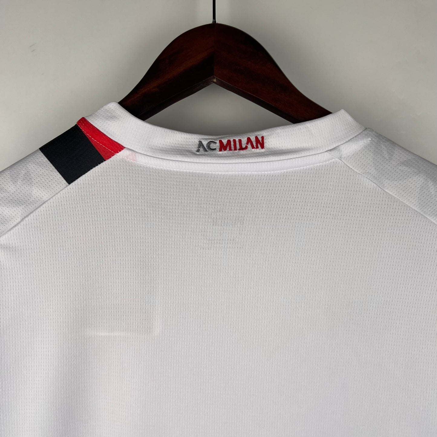 MILÁN II 23/24 HOMBRES