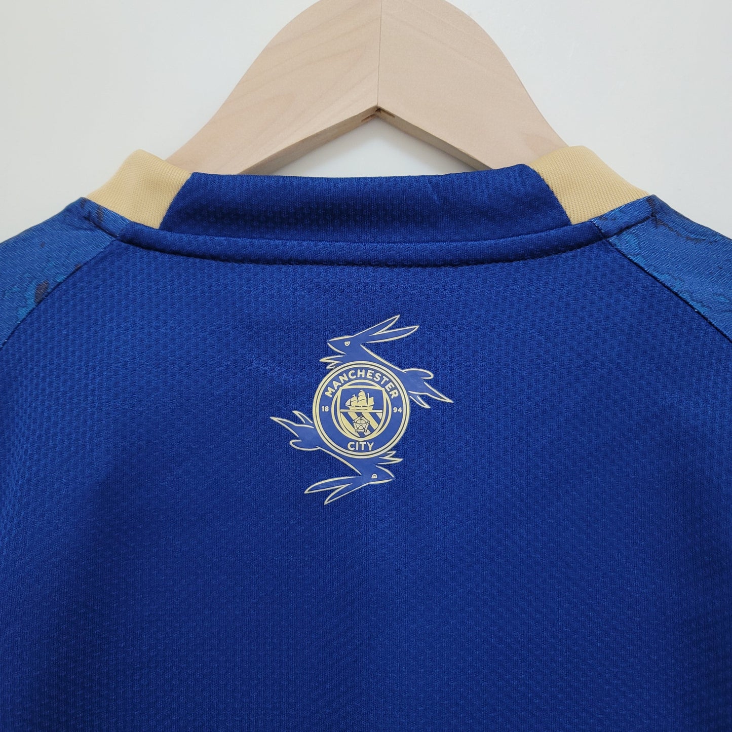 MANCHESTER CITY III 23/24 KIT PARA NIÑOS