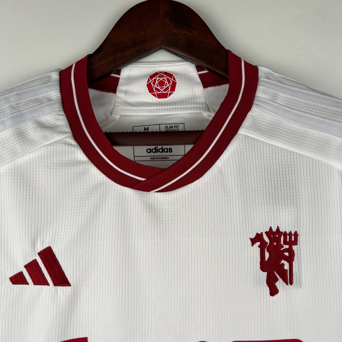MANCHESTER UNITED II 23/24 HOMBRES