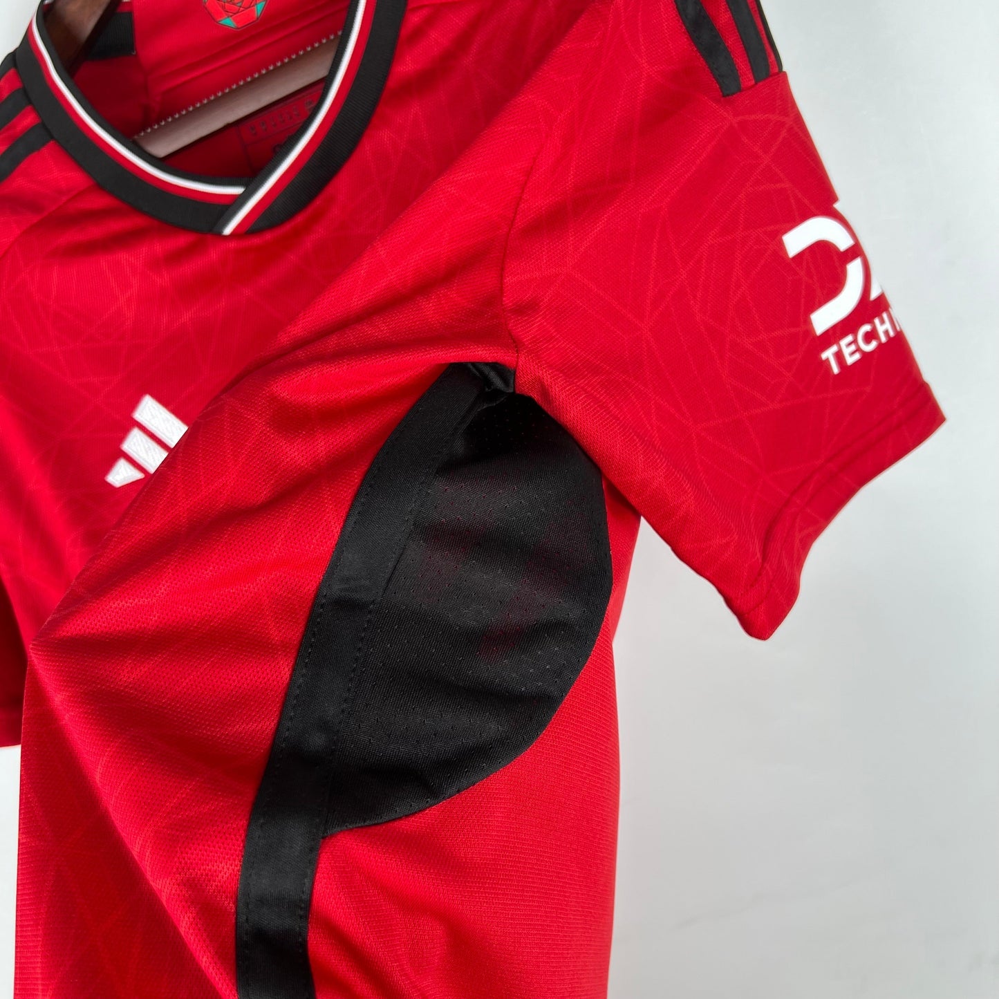 CAMISETA MANCHESTER UNITED I 23/24 HOMBRES
