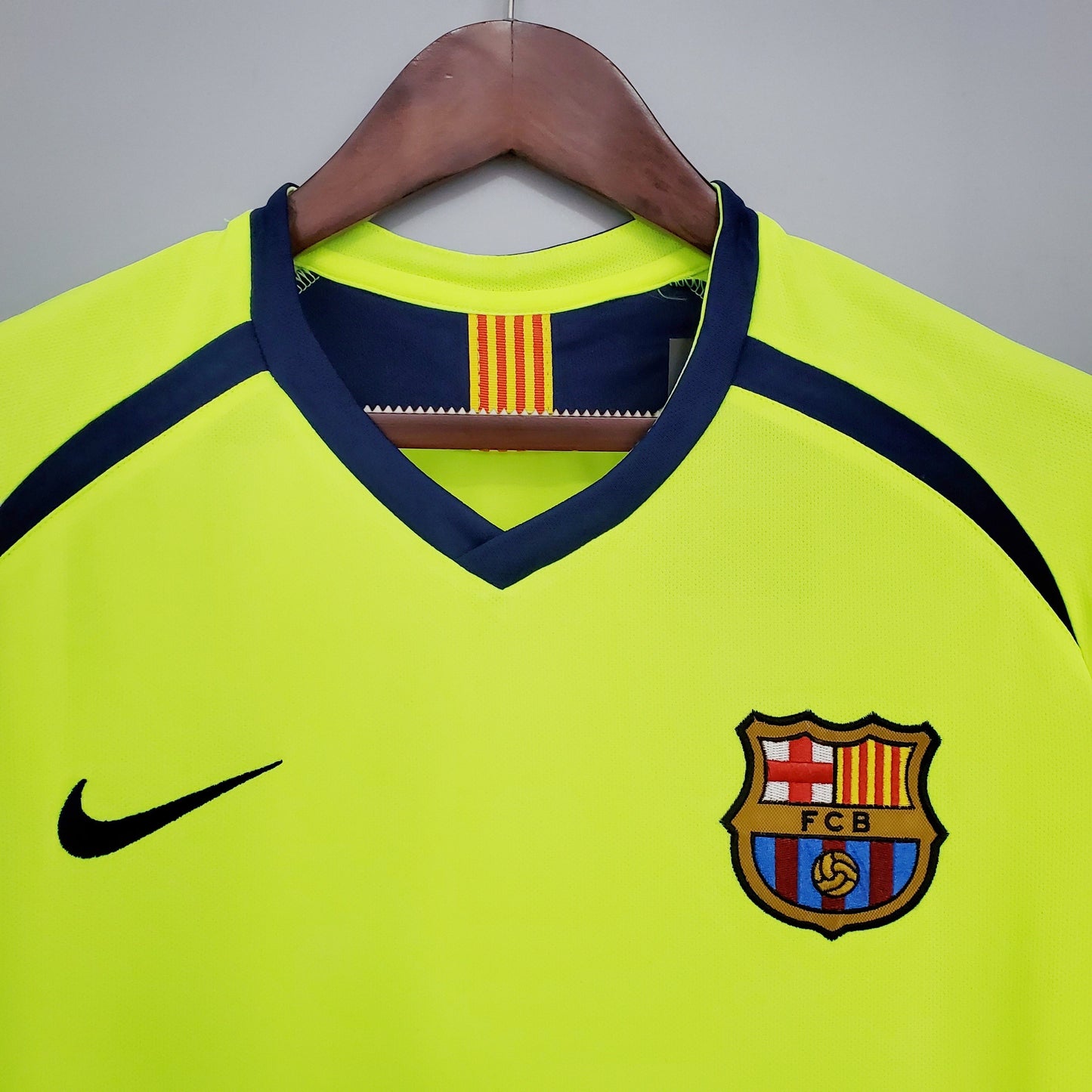 BARCELONA I 05/06 HOMBRES (RETRO)