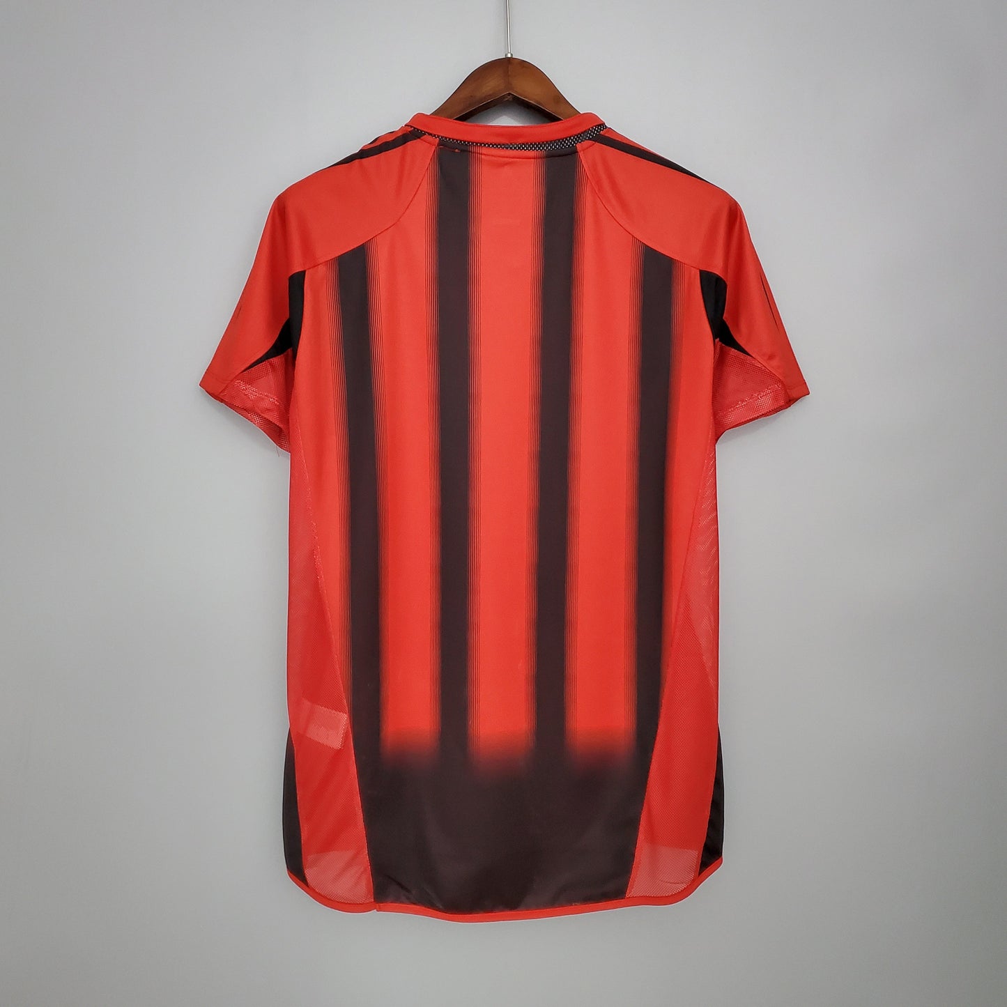 MILÁN XIII 04/05 HOMBRES (RETRO)