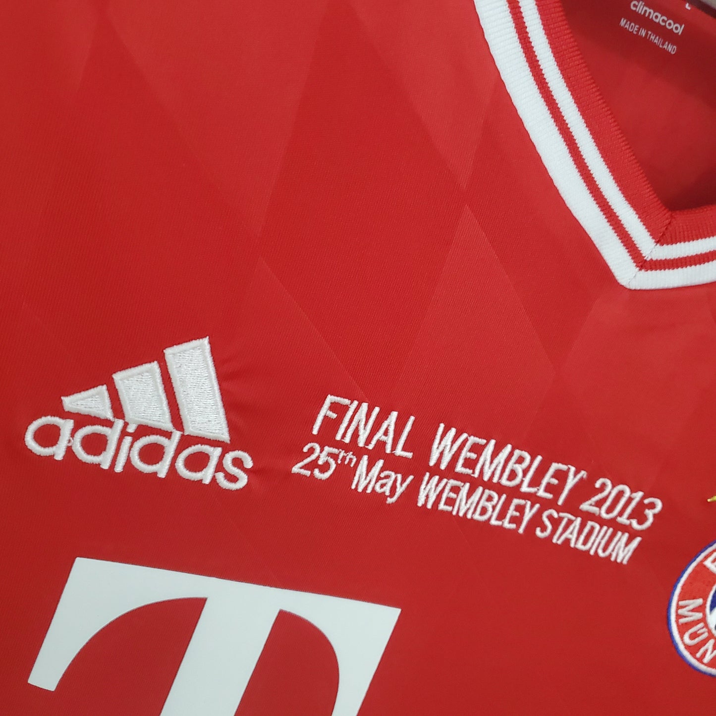 BAYERN MÚNICH I 2013 HOMBRES (RETRO) MANGA LARGA