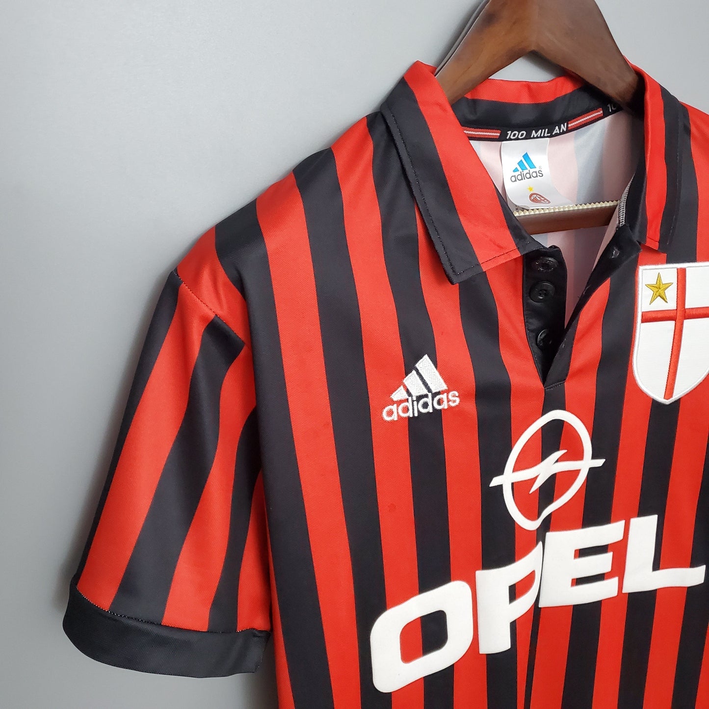 MILÁN XVI 99/00 HOMBRES (RETRO)