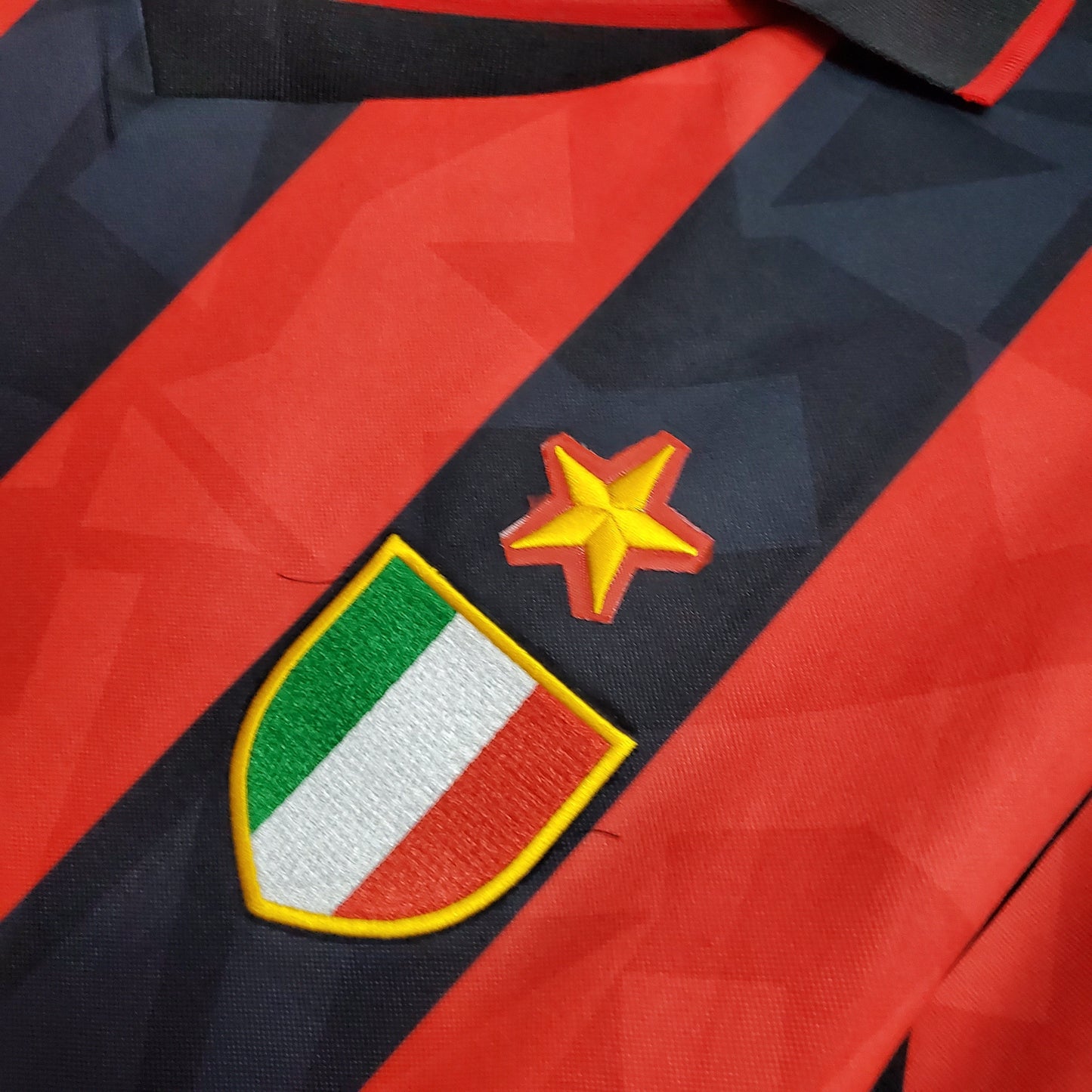 MILÁN III 93/94 HOMBRES (RETRO)